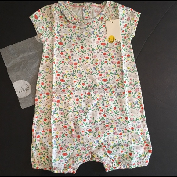 Mini Boden Bunny romper